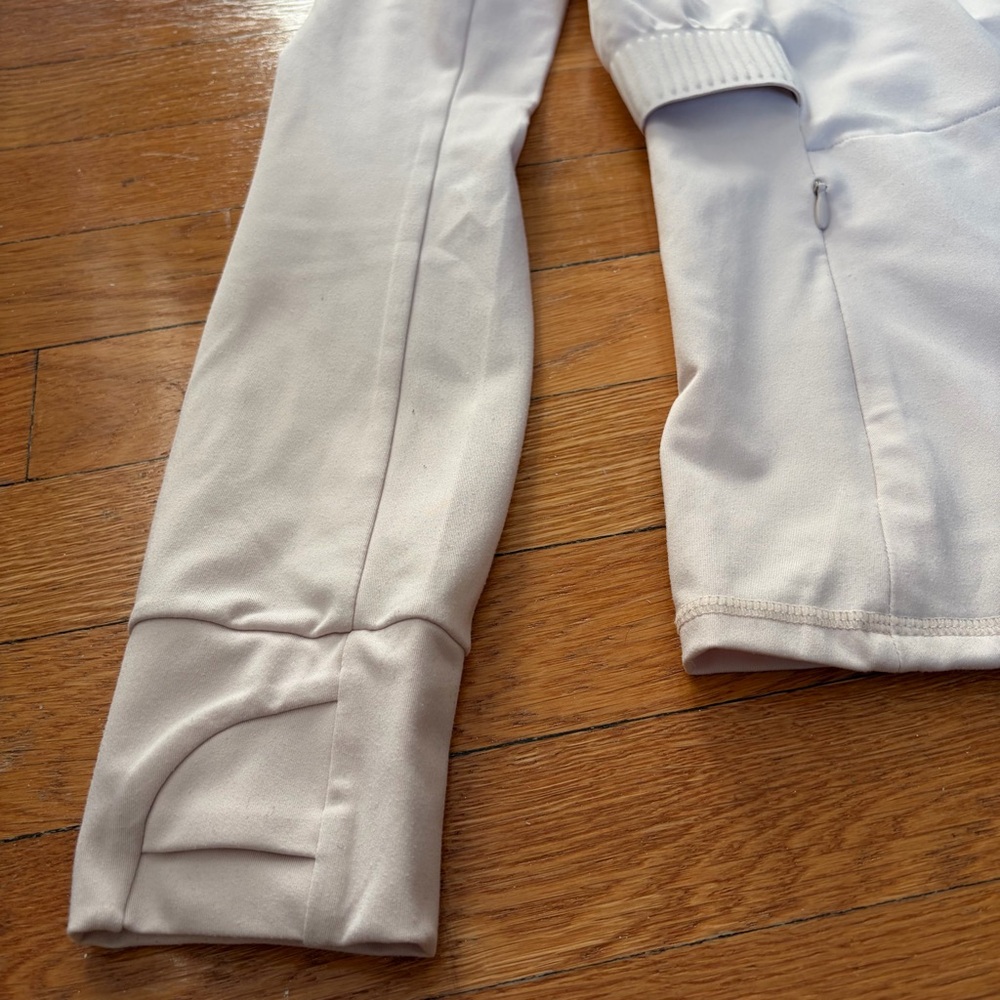 Fabletics white cream workout jacket fitted size M - image 16